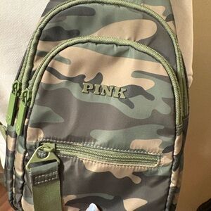 PINK by Victoria’s Secret Camo Belt Bag (Green)